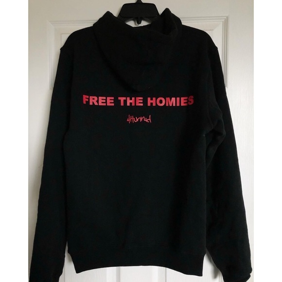“Free The Homies” YG Hoodie - Picture 3 of 4